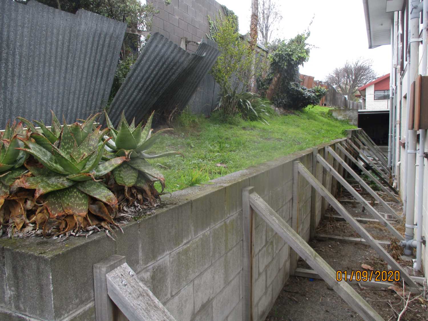 Retaining wall before the job